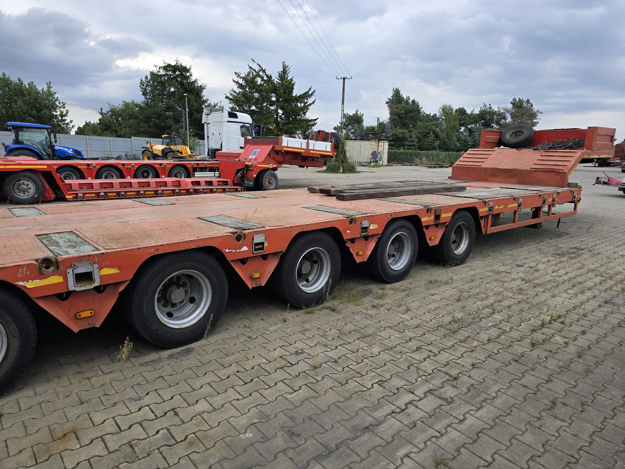 ArtTrailer LIDER ART-01 - Tieflader Auflieger: das Bild 5 ArtTrailer LIDER ART-01 - Tieflader Auflieger: das Bild 5