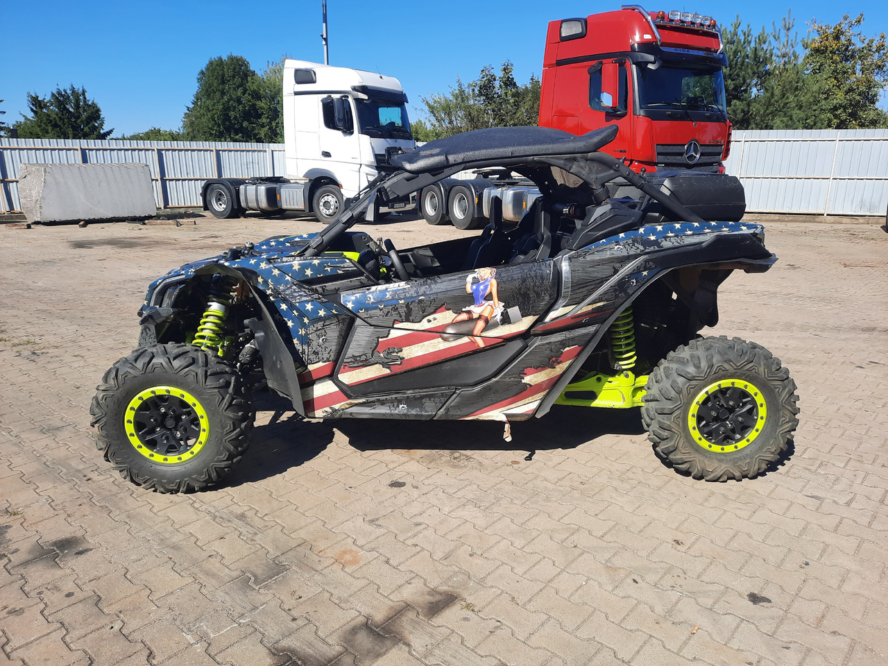 CAN-AM Maverick X3 XDS z homologacją - Quad: das Bild 1 CAN-AM Maverick X3 XDS z homologacją - Quad: das Bild 1