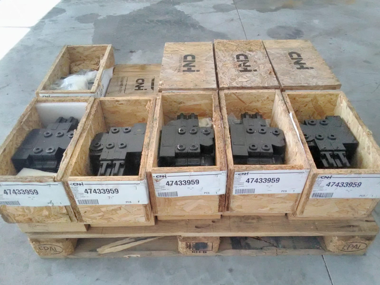 CNH 47433959 - Ventil für Landmaschine: das Bild 2 CNH 47433959 - Ventil für Landmaschine: das Bild 2