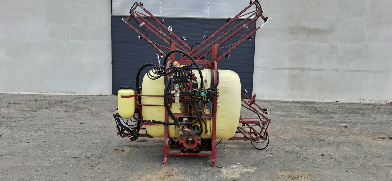 HARDI 850 L / 15 m - Pflanzenschutzspritze: das Bild 1 HARDI 850 L / 15 m - Pflanzenschutzspritze: das Bild 1