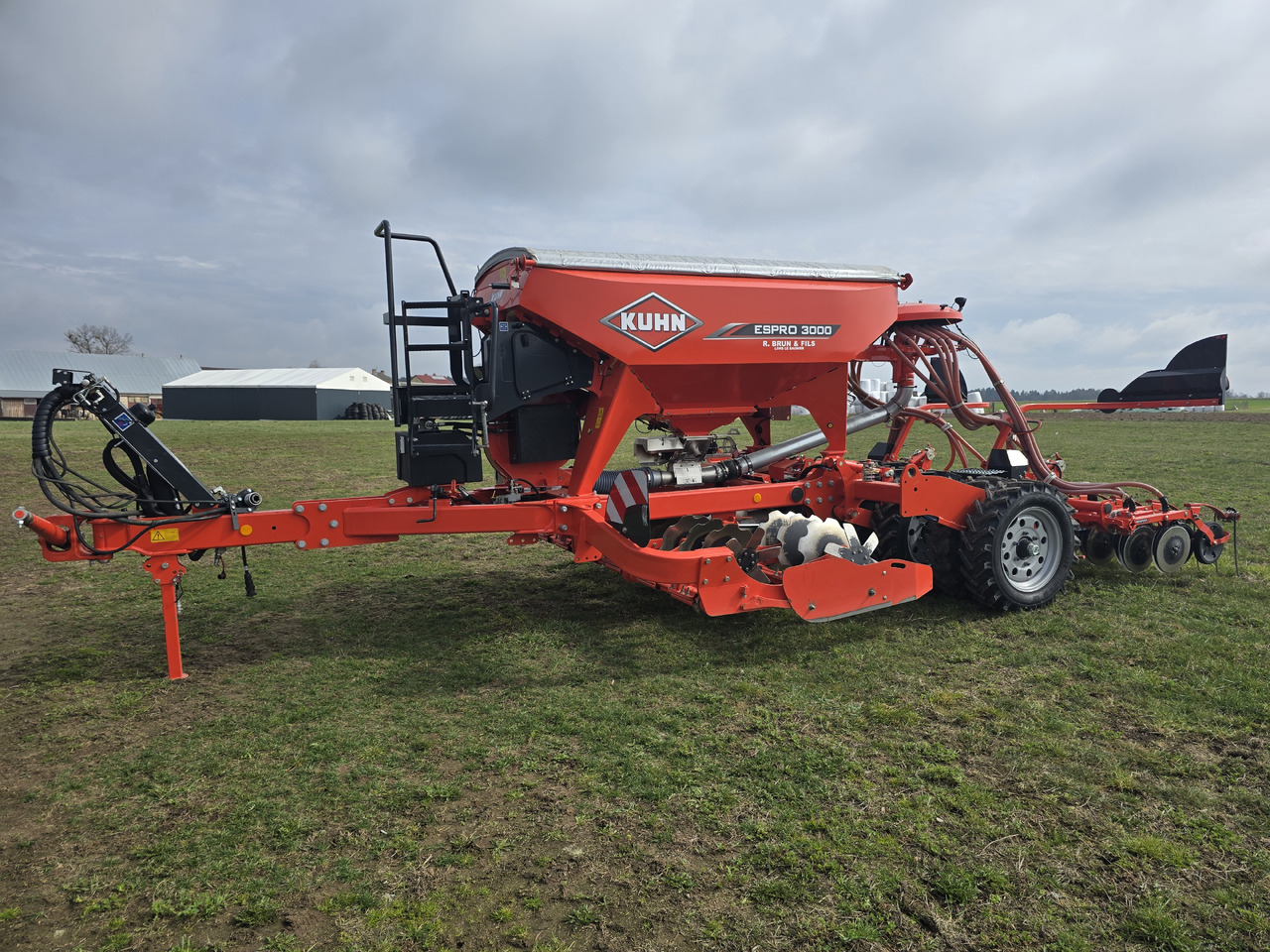 KUHN ESPRO 3000 VFB - Säkombination: das Bild 1 KUHN ESPRO 3000 VFB - Säkombination: das Bild 1