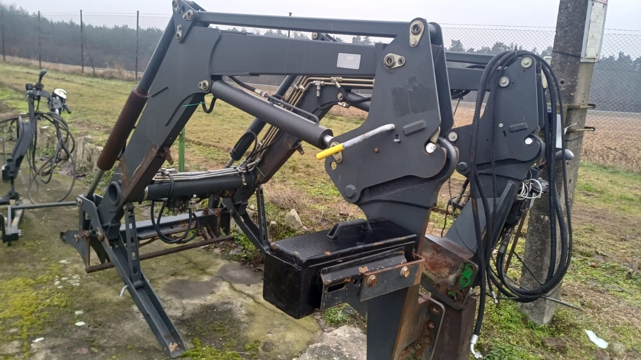 MANIP MP85A - Frontlader für Traktor: das Bild 4 MANIP MP85A - Frontlader für Traktor: das Bild 4