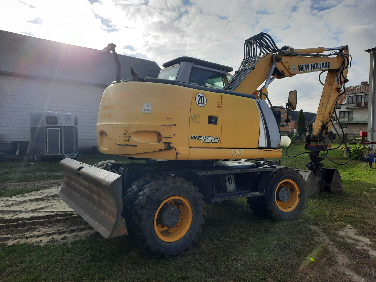 NEW HOLLAND WE150C - Mobilbagger: das Bild 5 NEW HOLLAND WE150C - Mobilbagger: das Bild 5