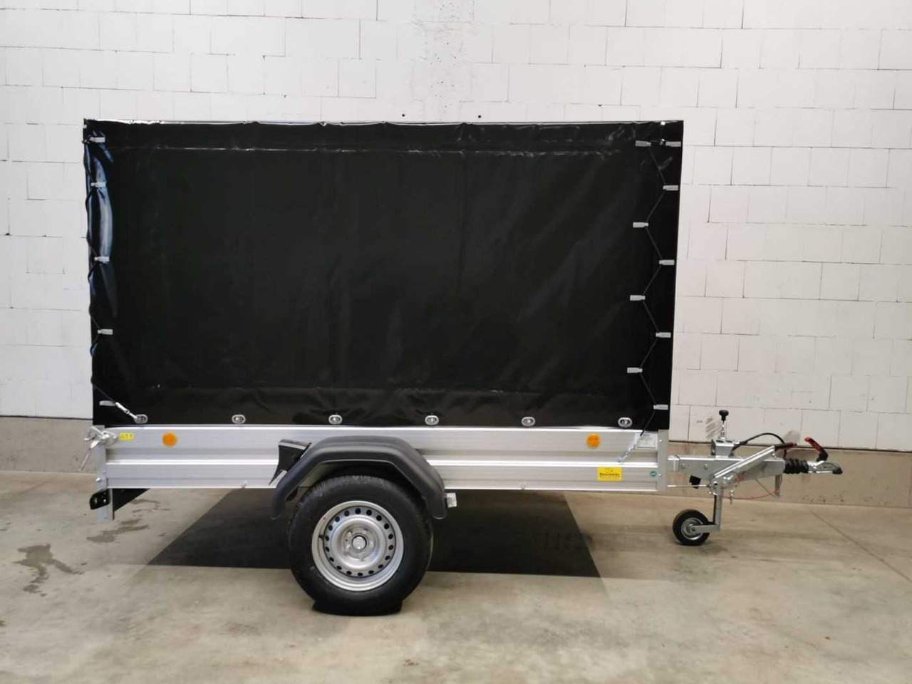 BOECKMANN TL-AL 2513/135 Eco XXL Kastenanhänger gebremst - PKW Anhänger: das Bild 1 BOECKMANN TL-AL 2513/135 Eco XXL Kastenanhänger gebremst - PKW Anhänger: das Bild 1