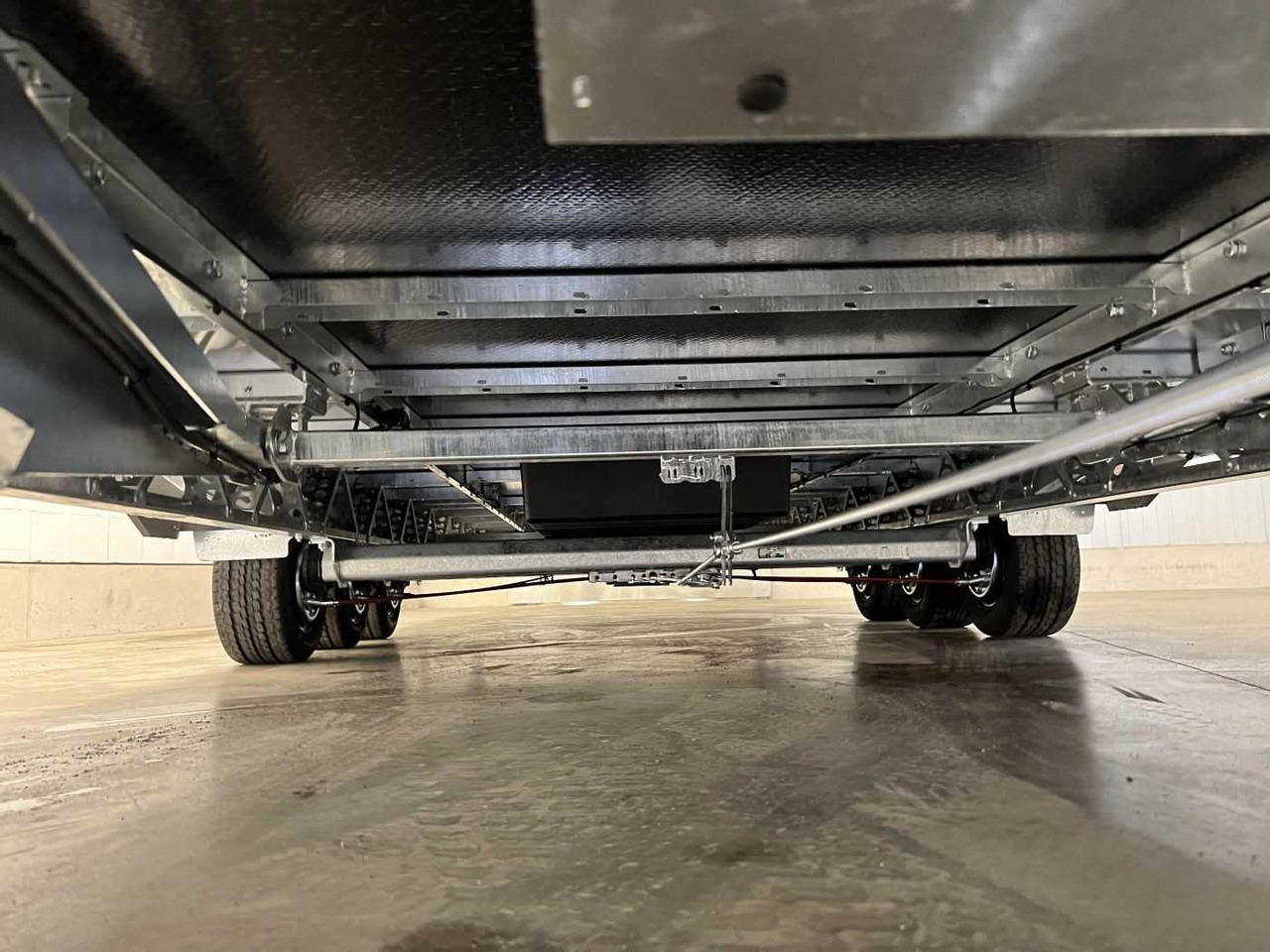 Autotransporter Anhänger, Zustand - NEU BRIAN_JAMES Race Transporter 7 Autotransporter geschlossen: das Bild 26