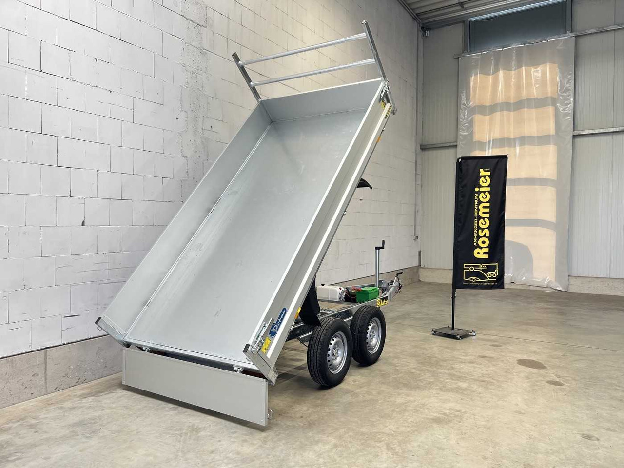 CHEVAL LIBERTE DEBON PW1.2E Lux E-Pumpe Rückwärtskipper - Kipper Anhänger: das Bild 2 CHEVAL LIBERTE DEBON PW1.2E Lux E-Pumpe Rückwärtskipper - Kipper Anhänger: das Bild 2