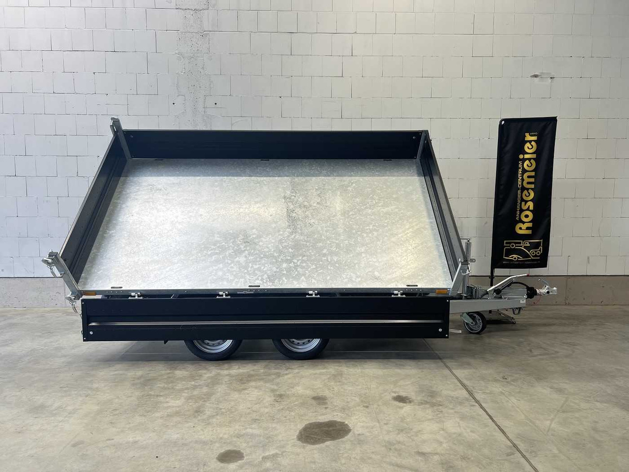 Kipper Anhänger, Zustand - NEU HUMBAUR HTK 3500.31 Stahl Black Dreiseitenkipper: das Bild 12