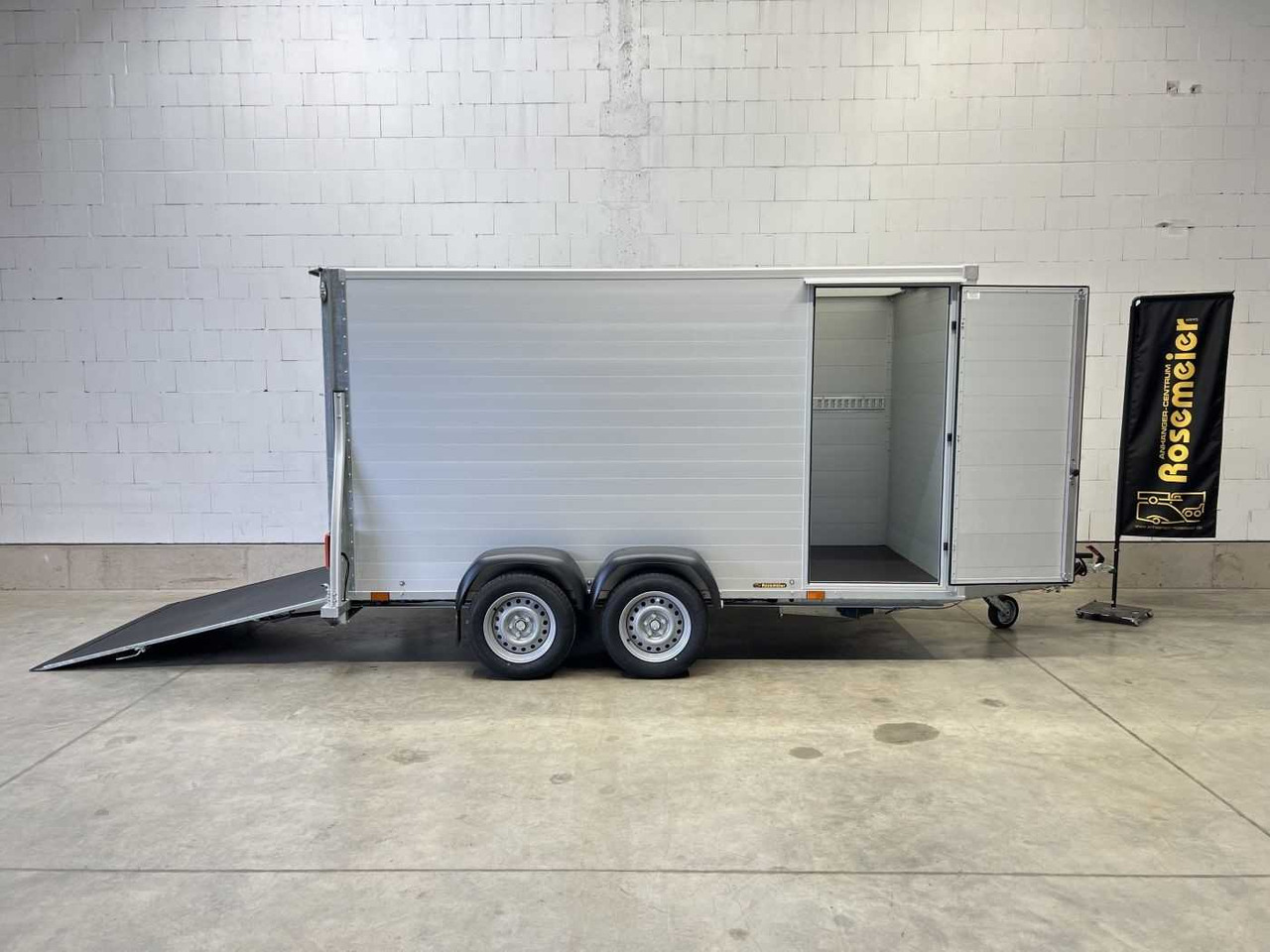 Kargo G150 Tür Kofferanhänger Sirius - Koffer Anhänger: das Bild 1 Kargo G150 Tür Kofferanhänger Sirius - Koffer Anhänger: das Bild 1