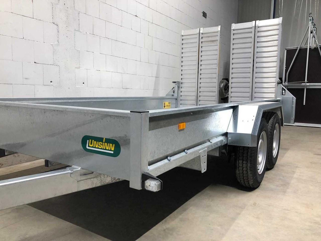 UNSINN UB 3618-35-14 Doppelrampe Maschinentransporter - Baumaschinenanhänger: das Bild 5 UNSINN UB 3618-35-14 Doppelrampe Maschinentransporter - Baumaschinenanhänger: das Bild 5