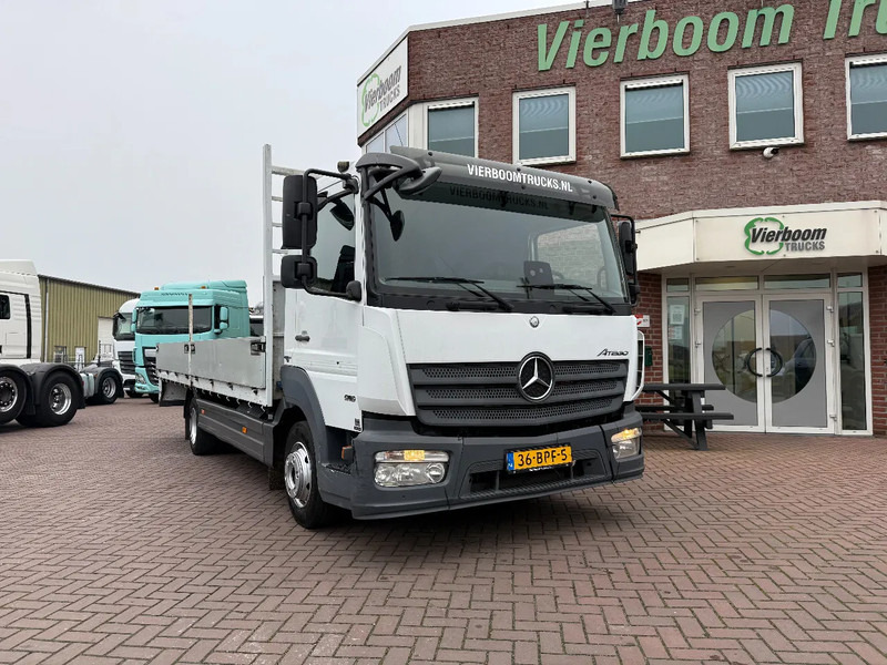 Mercedes-Benz Atego Atego 916 met 6.2m open laadbak / 3e zit / airco / mileu zone proof / 2020!!!! - Pritsche LKW: das Bild 1 Mercedes-Benz Atego Atego 916 met 6.2m open laadbak / 3e zit / airco / mileu zone proof / 2020!!!! - Pritsche LKW: das Bild 1