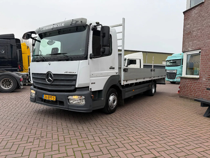 Mercedes-Benz Atego Atego 916 met 6.2m open laadbak / 3e zit / airco / mileu zone proof / 2020!!!! - Pritsche LKW: das Bild 2 Mercedes-Benz Atego Atego 916 met 6.2m open laadbak / 3e zit / airco / mileu zone proof / 2020!!!! - Pritsche LKW: das Bild 2