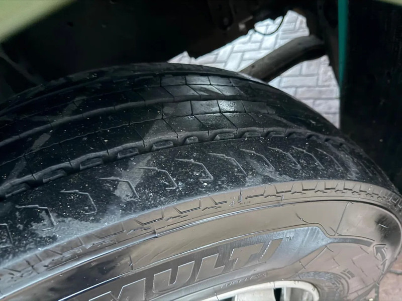 Sattelzugmaschine MAN TGA 18.320 TGA 18.320 4X2 / Airco/ Sleeping cabin / Euro 4 Holland Truck- Top Condition: das Bild 15