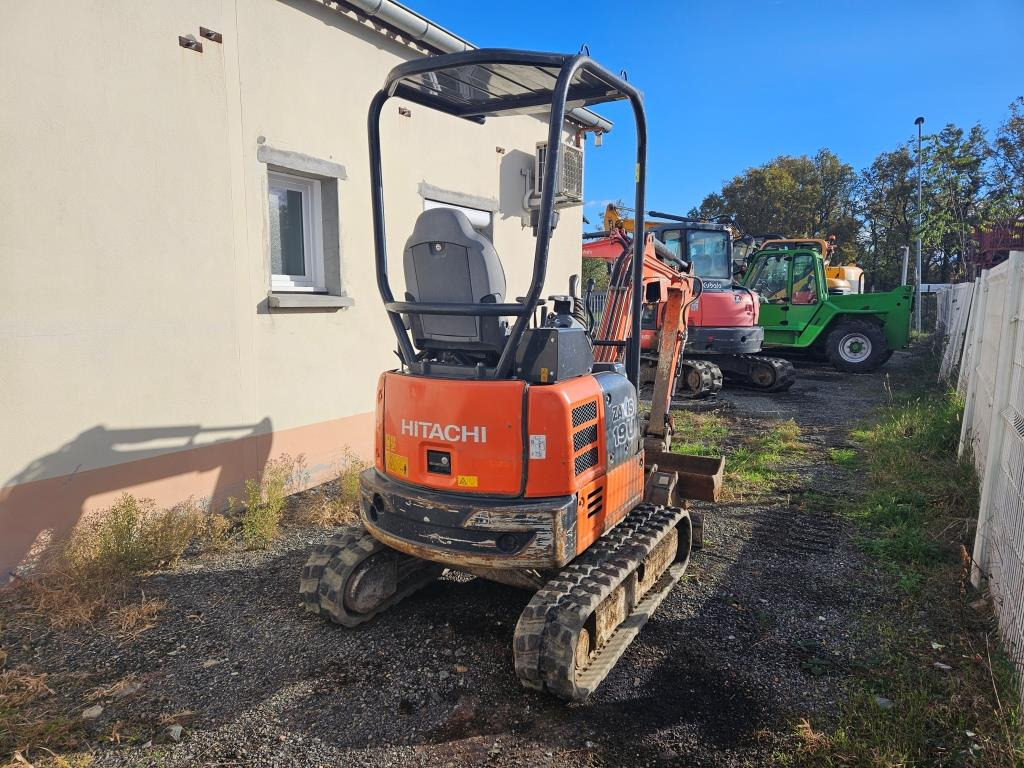 HITACHI ZX 19 - Minibagger: das Bild 3 HITACHI ZX 19 - Minibagger: das Bild 3