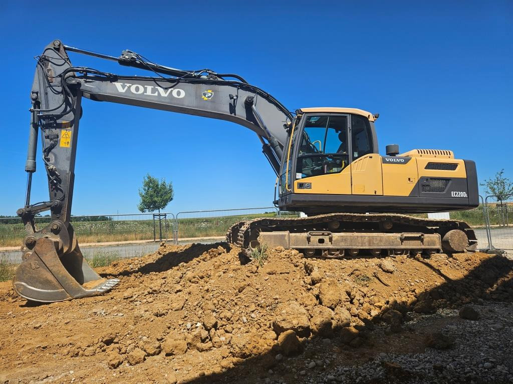 VOLVO EC 220 DL - Kettenbagger: das Bild 1 VOLVO EC 220 DL - Kettenbagger: das Bild 1