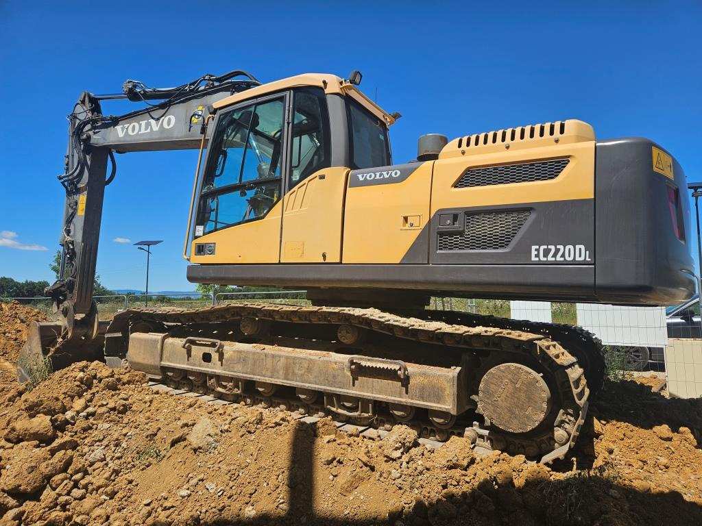 VOLVO EC 220 DL - Kettenbagger: das Bild 2 VOLVO EC 220 DL - Kettenbagger: das Bild 2