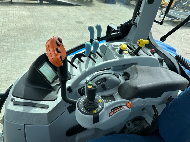 New Holland T7.190 PC - Traktor: das Bild 5 New Holland T7.190 PC - Traktor: das Bild 5