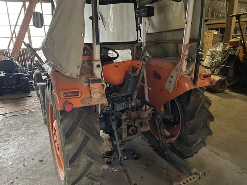 Traktor Fiat 315, 33PS - Traktor: das Bild 3 Traktor Fiat 315, 33PS - Traktor: das Bild 3