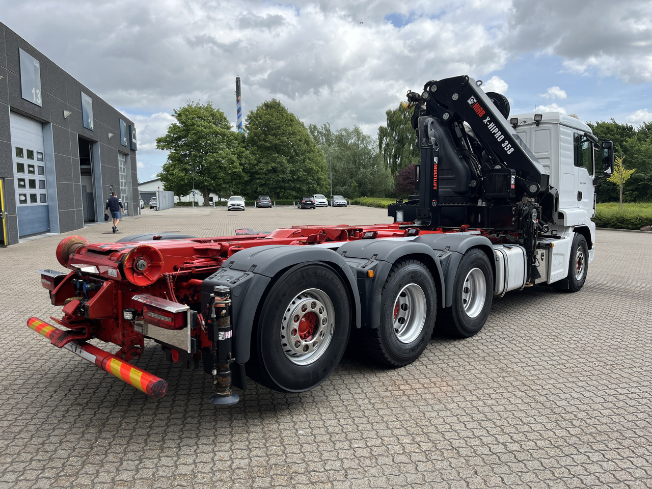 MAN TGS 35.500 8x4 - Containerwagen/ Wechselfahrgestell LKW, Autokran: das Bild 4 MAN TGS 35.500 8x4 - Containerwagen/ Wechselfahrgestell LKW, Autokran: das Bild 4