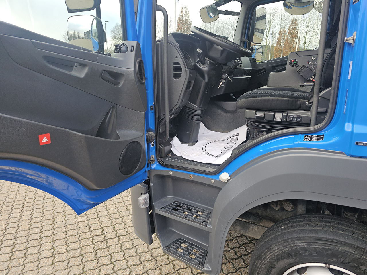 Mercedes Atego 1224 - Containerwagen/ Wechselfahrgestell LKW: das Bild 5 Mercedes Atego 1224 - Containerwagen/ Wechselfahrgestell LKW: das Bild 5