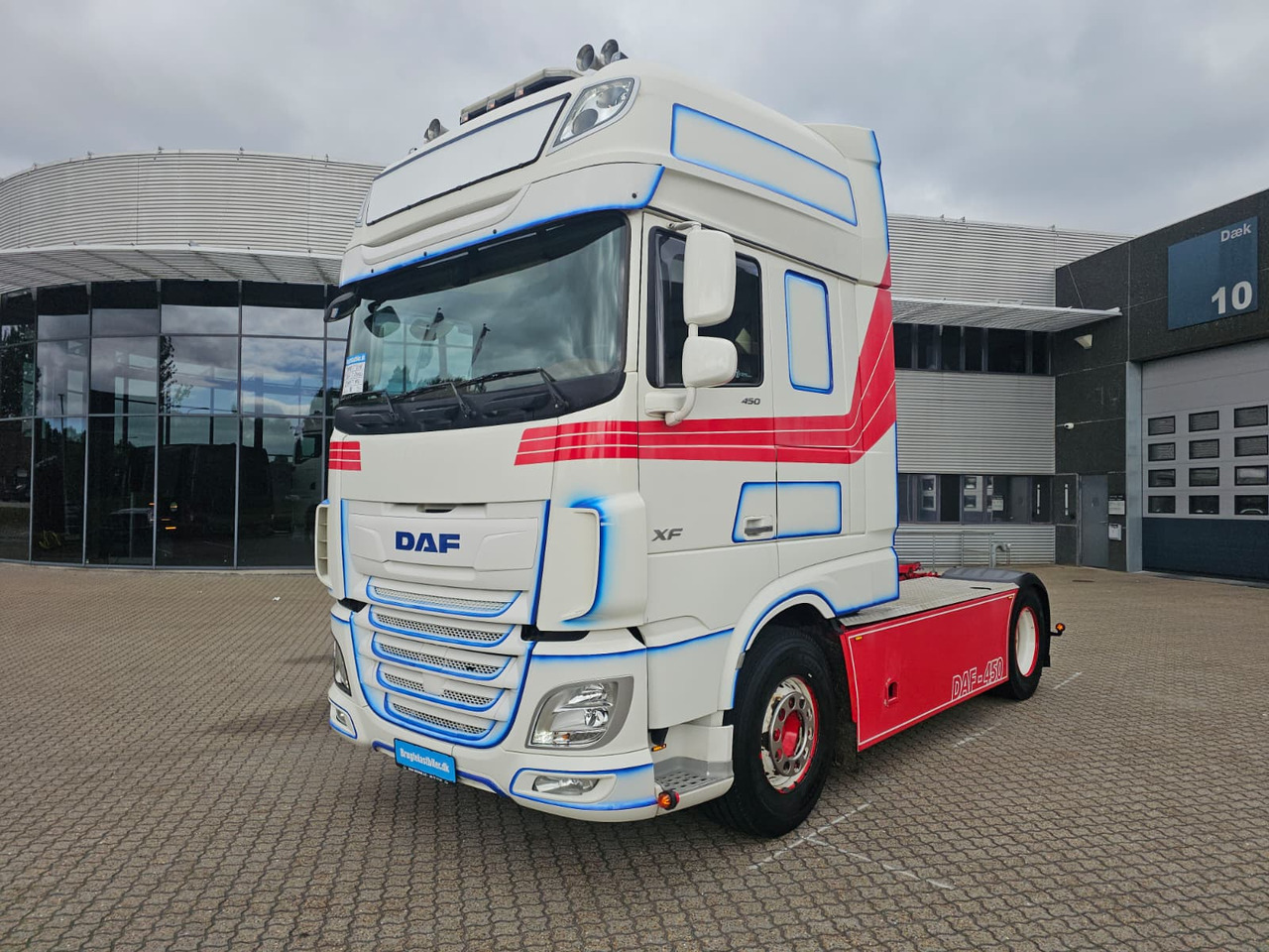 DAF XF450 - Sattelzugmaschine: das Bild 1 DAF XF450 - Sattelzugmaschine: das Bild 1