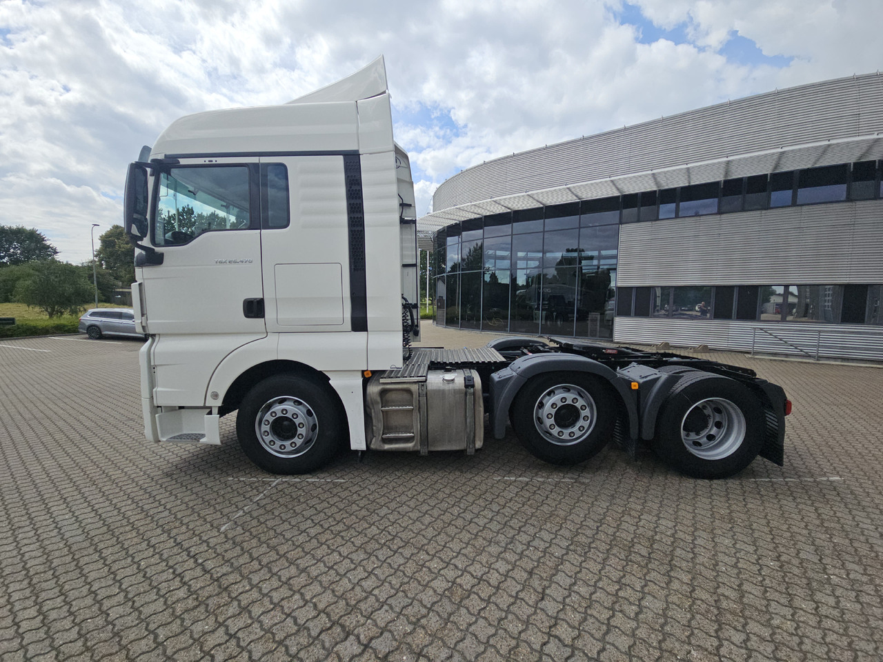 MAN TGX 26.470 - Sattelzugmaschine: das Bild 3 MAN TGX 26.470 - Sattelzugmaschine: das Bild 3