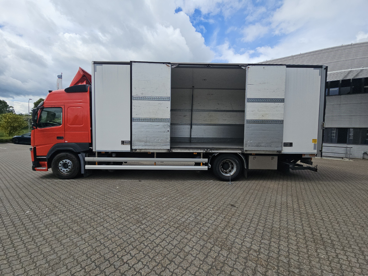 Koffer LKW Volvo FM340: das Bild 9