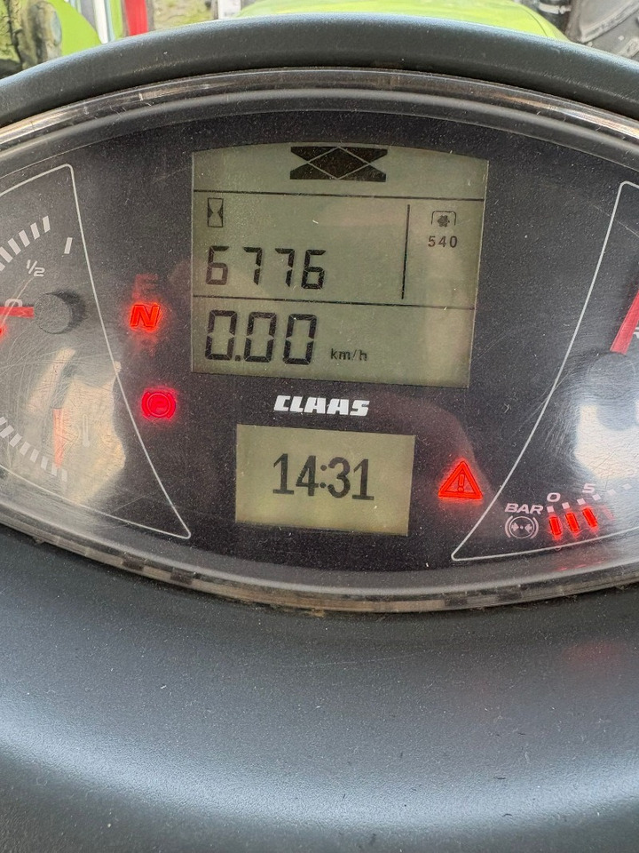 CLAAS Arion 550 CMATIC - Traktor: das Bild 3 CLAAS Arion 550 CMATIC - Traktor: das Bild 3