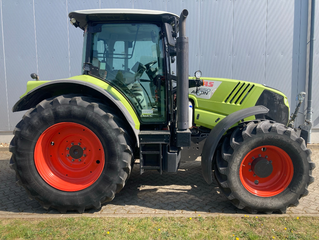CLAAS Arion 650 CMATIC - Traktor: das Bild 1 CLAAS Arion 650 CMATIC - Traktor: das Bild 1