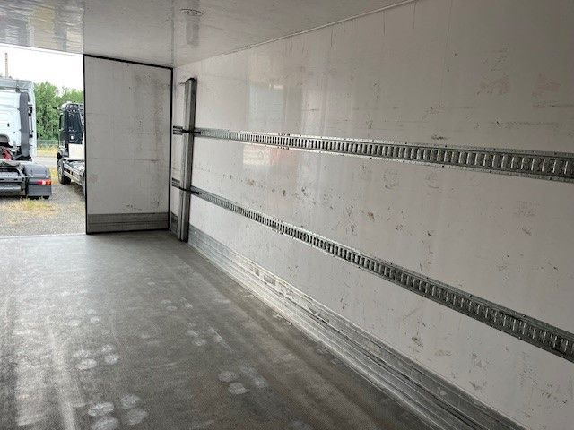 Kühlkoffer LKW Mercedes-Benz Antos1835 Tiefkühlaufbau  Ladebordw. Thermoking: das Bild 27