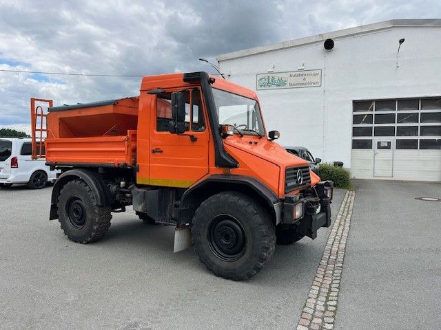 Kipper Mercedes-Benz Unimog 418/10 Winterdienst2000: das Bild 8