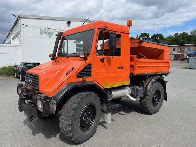 Mercedes-Benz Unimog 418/10 Winterdienst2000 - Kipper: das Bild 4 Mercedes-Benz Unimog 418/10 Winterdienst2000 - Kipper: das Bild 4
