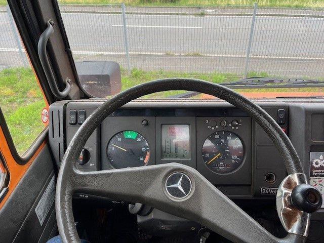 Kipper Mercedes-Benz Unimog 418/10 Winterdienst2000: das Bild 21