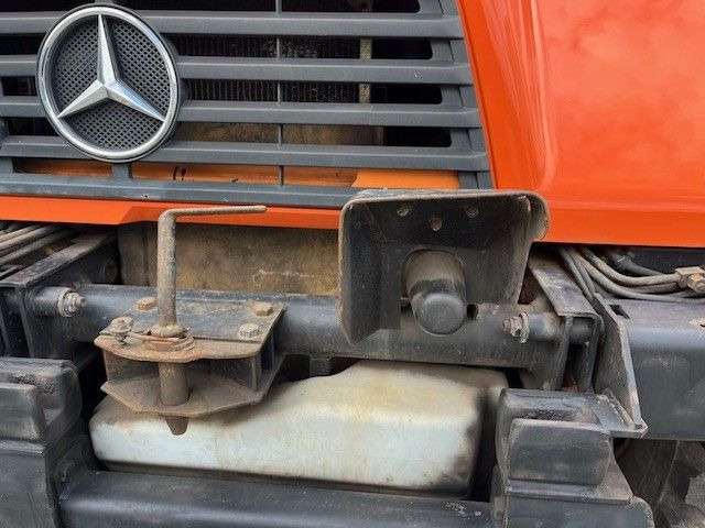 Kipper Mercedes-Benz Unimog 418/10 Winterdienst2000: das Bild 13