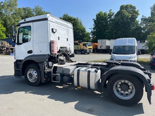 Mercedes-Benz Actros MB 1843 Kipphyd. vorbereitung und ADR - Sattelzugmaschine: das Bild 5 Mercedes-Benz Actros MB 1843 Kipphyd. vorbereitung und ADR - Sattelzugmaschine: das Bild 5