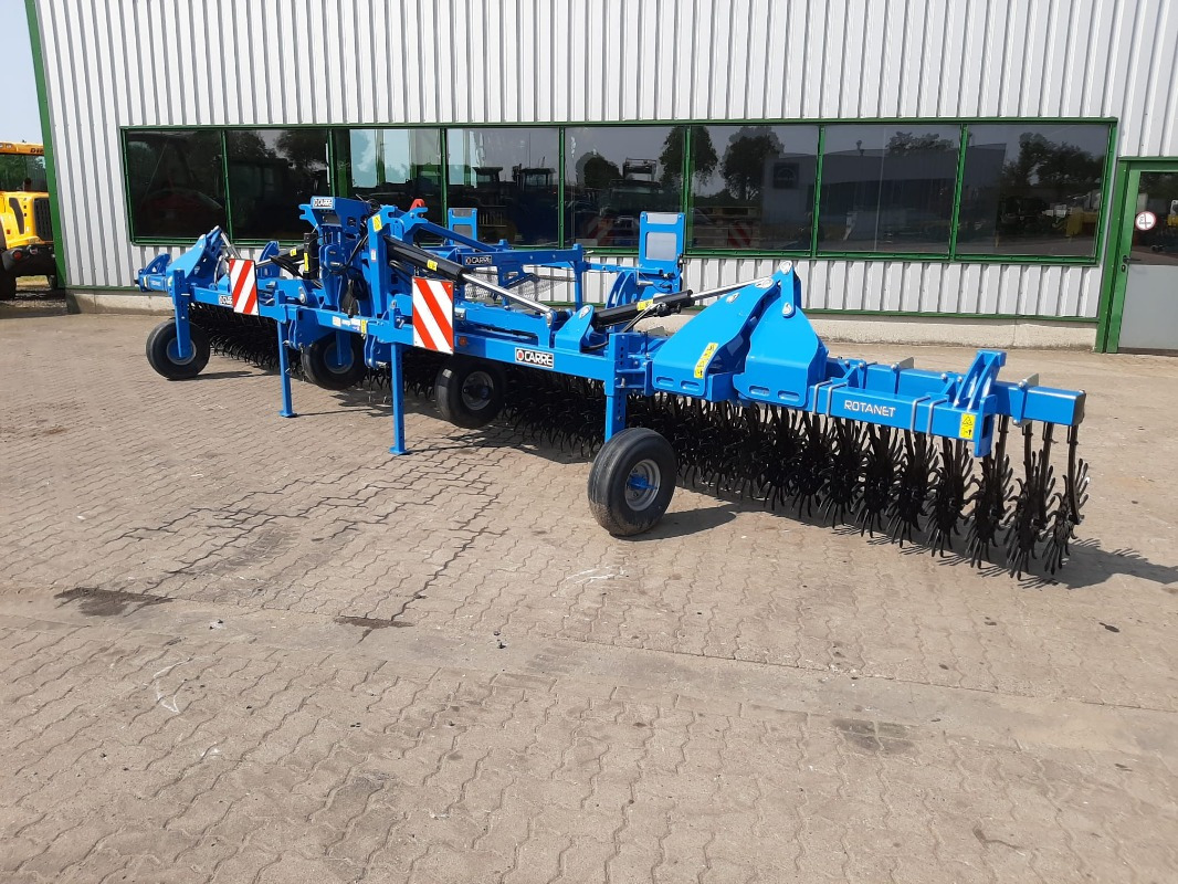 Carré/Carre STERNROLLHACKE ROTANET - Technik für Bodenbearbeitung: das Bild 1 Carré/Carre STERNROLLHACKE ROTANET - Technik für Bodenbearbeitung: das Bild 1