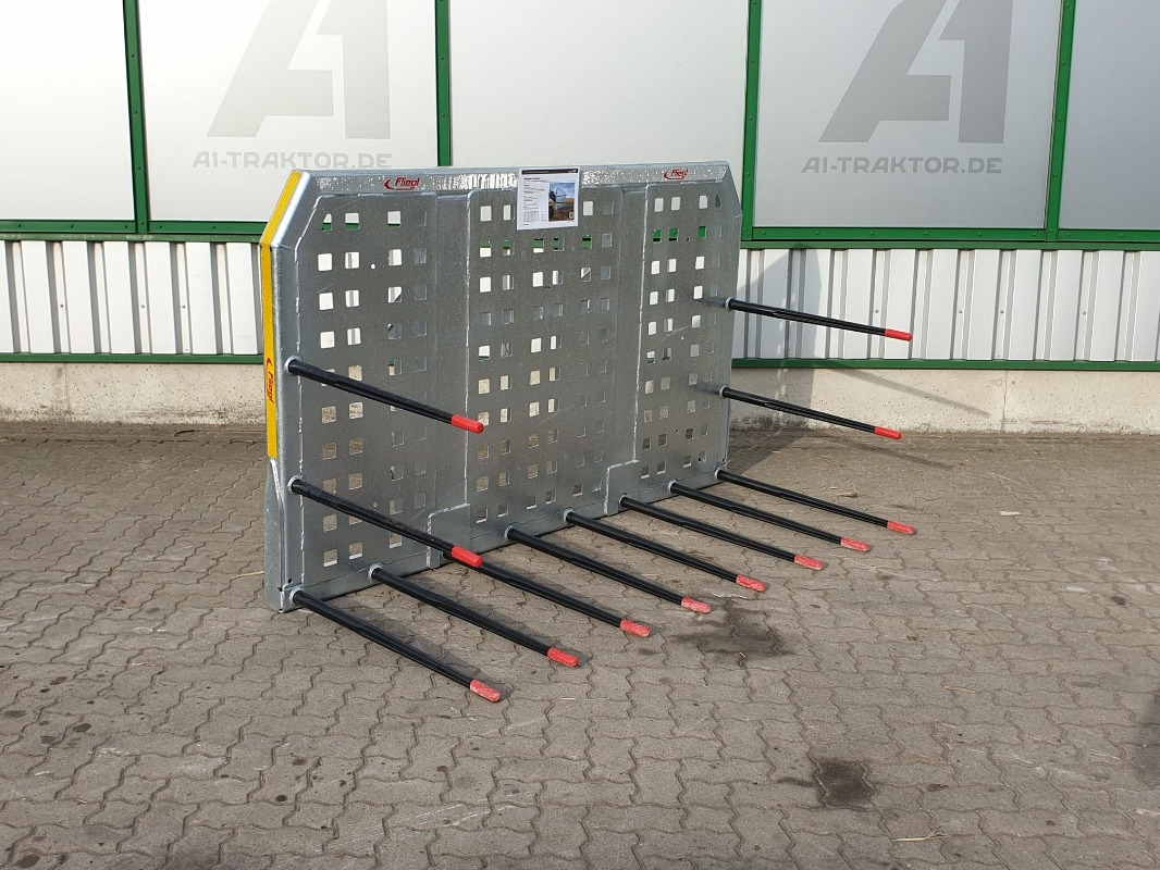 Fliegl SILIERGABEL PROFI-PLUS - Frontlader für Traktor: das Bild 3 Fliegl SILIERGABEL PROFI-PLUS - Frontlader für Traktor: das Bild 3