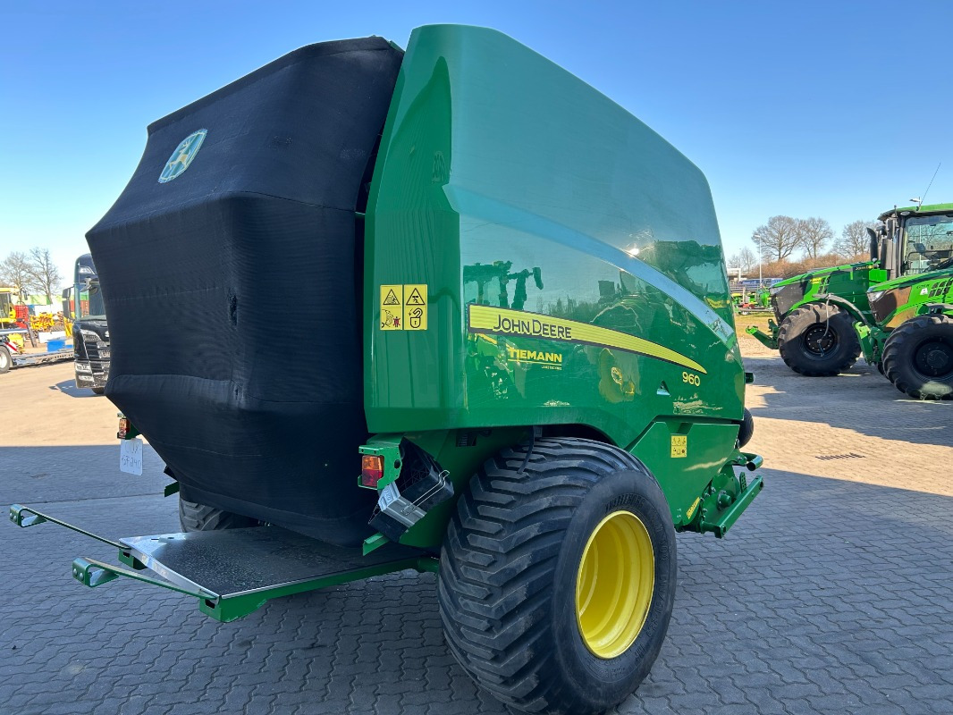 John Deere 960 Premium - Ballenwickelgerät: das Bild 5 John Deere 960 Premium - Ballenwickelgerät: das Bild 5