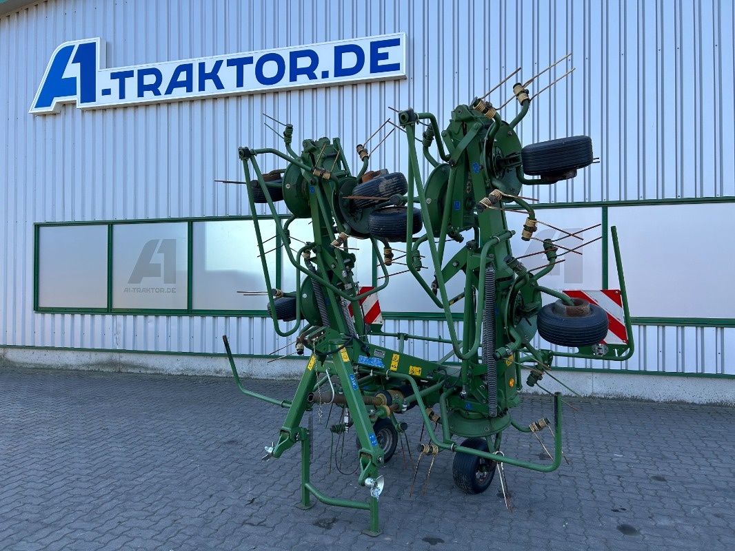 Krone KW 7.92 - Heuwender/ Wenderechen: das Bild 1 Krone KW 7.92 - Heuwender/ Wenderechen: das Bild 1