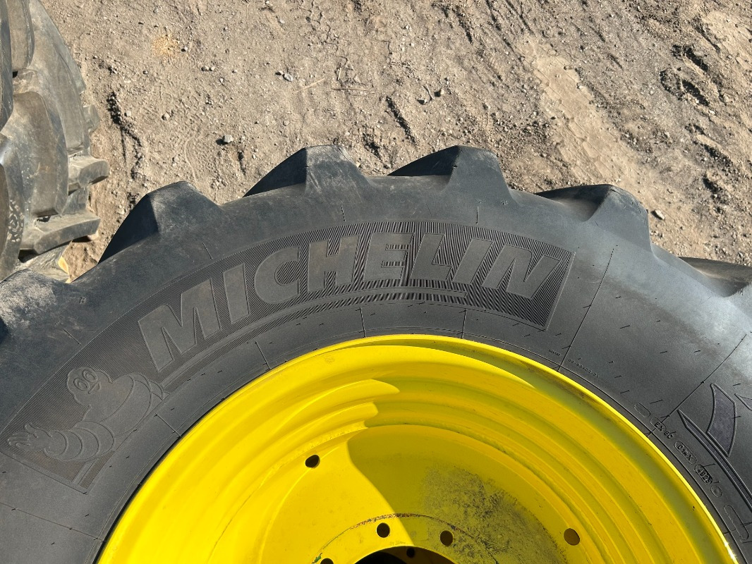 Michelin 710/70R42 und 600/70R30 Kompletträder - Reifen für Landmaschine: das Bild 5 Michelin 710/70R42 und 600/70R30 Kompletträder - Reifen für Landmaschine: das Bild 5