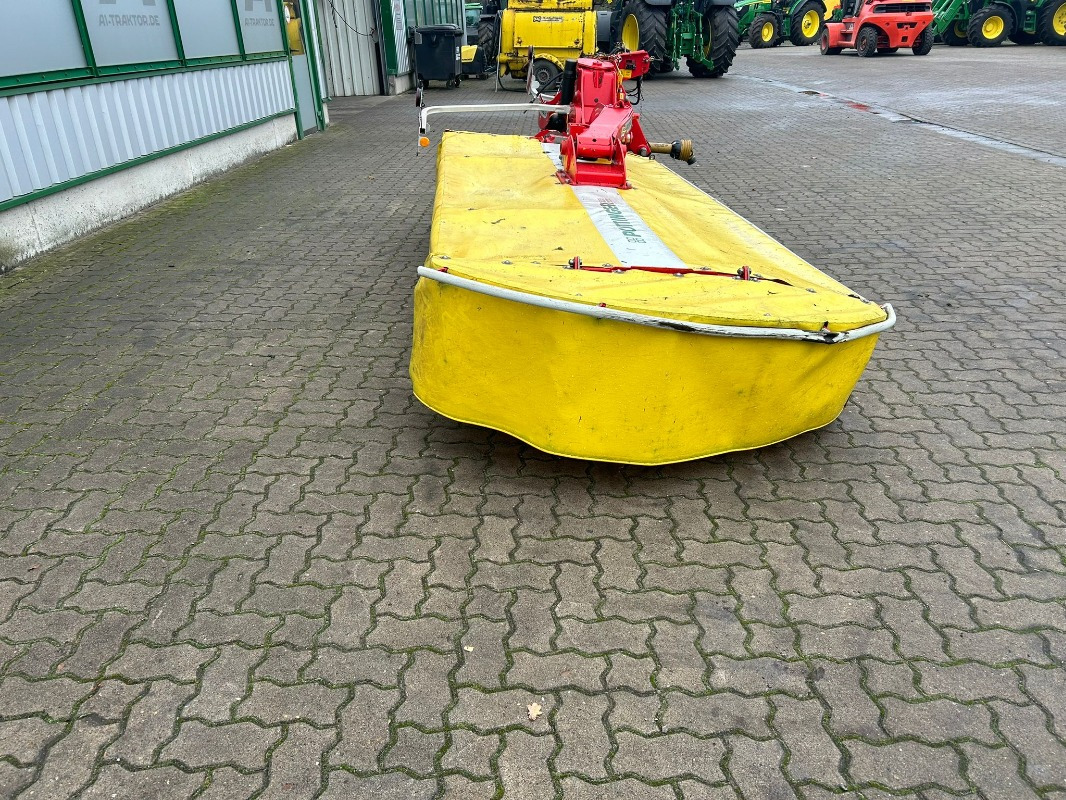 Pöttinger NovaCut 352V - Mähwerk: das Bild 2 Pöttinger NovaCut 352V - Mähwerk: das Bild 2