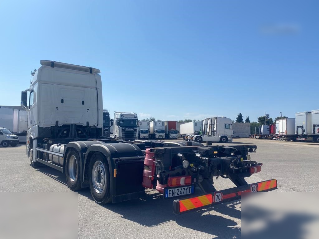 MERCEDES-BENZ ACTROS 2545 - Fahrgestell LKW: das Bild 3 MERCEDES-BENZ ACTROS 2545 - Fahrgestell LKW: das Bild 3