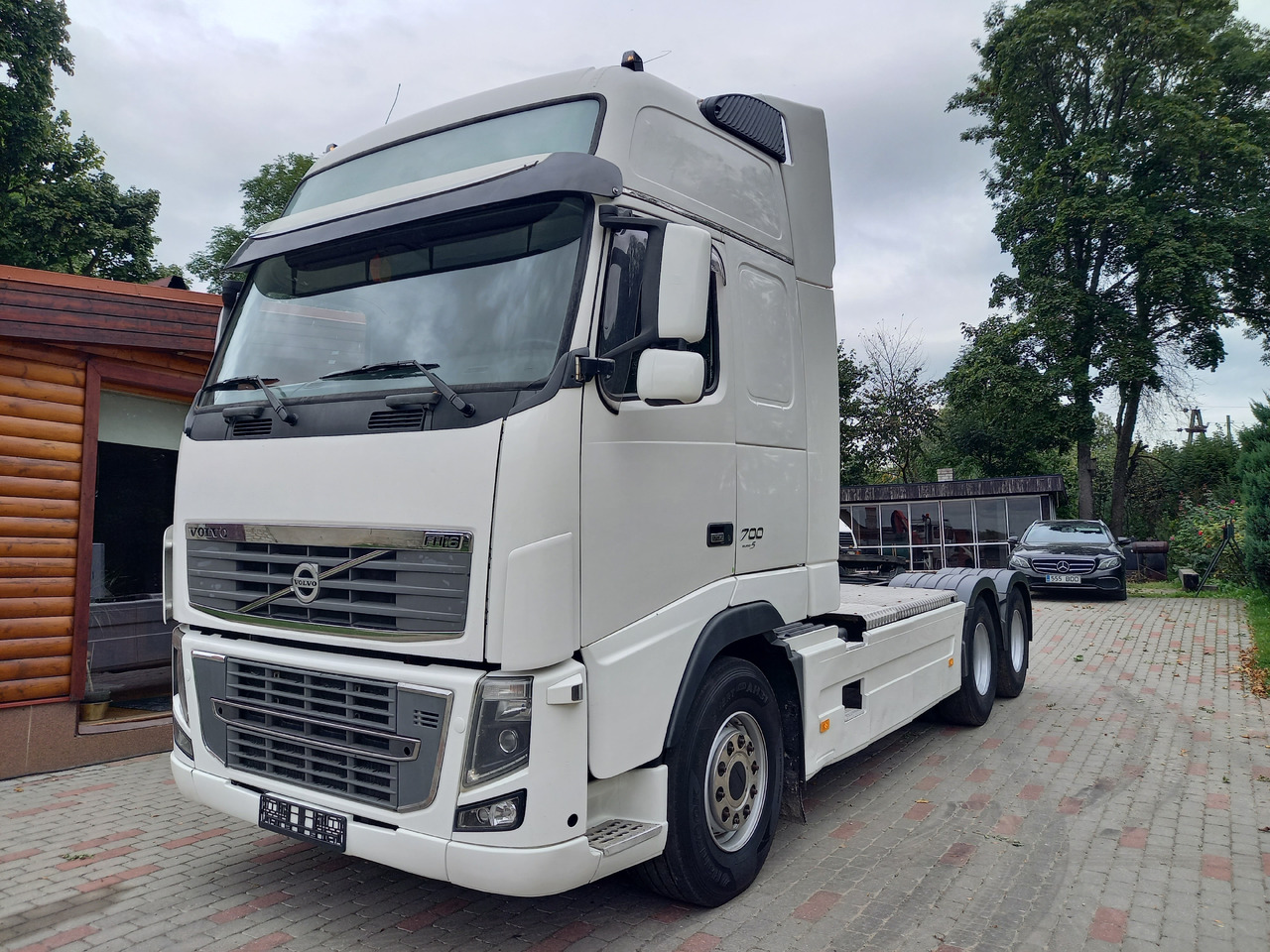 VOLVO FH 16, 6x4, 700, HÜDRAULIKA - Sattelzugmaschine: das Bild 1 VOLVO FH 16, 6x4, 700, HÜDRAULIKA - Sattelzugmaschine: das Bild 1