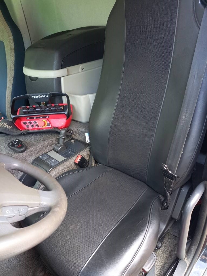 Autokran Volvo FE 320, 6x2, PALFINGER PK10000, EURO6, FULL AIR: das Bild 41