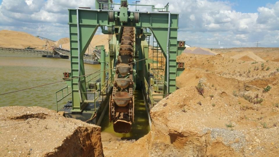Rohr KS 110 Eimerkettenbagger - Amphibische Bagger: das Bild 1 Rohr KS 110 Eimerkettenbagger - Amphibische Bagger: das Bild 1
