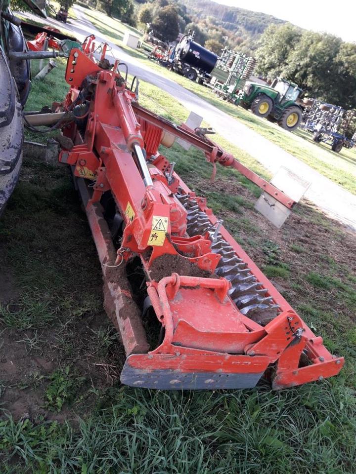Kuhn HRB453DR - Kreiselegge: das Bild 1 Kuhn HRB453DR - Kreiselegge: das Bild 1