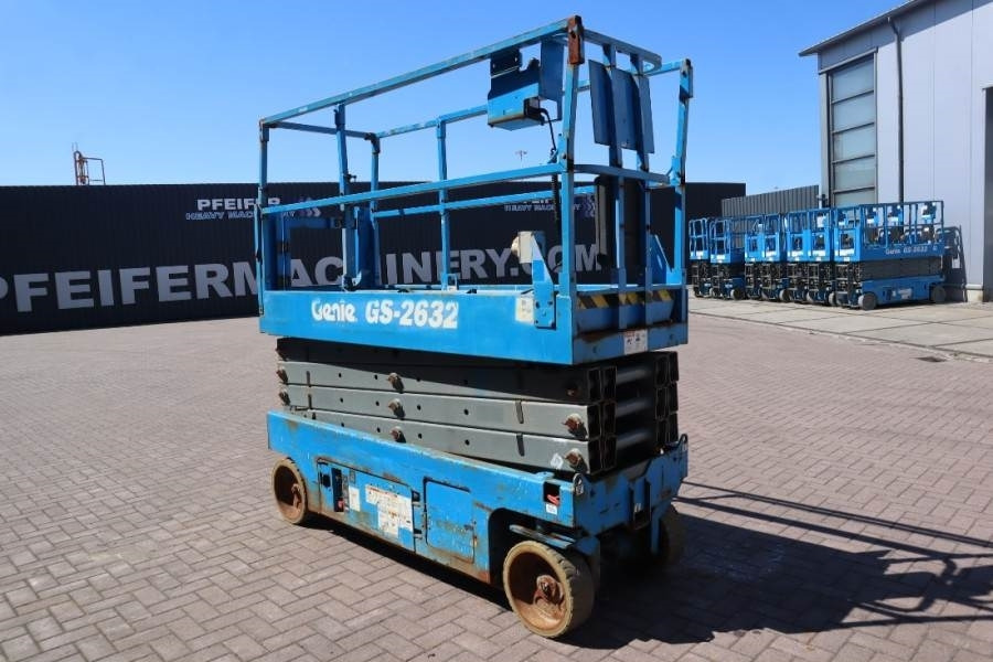 Scherenbühne Genie GS2632 Electric, Working Height 10m, 227kg Capacit: das Bild 7