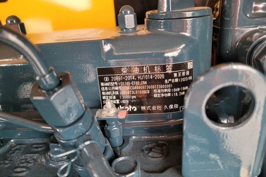 Haulotte Compact 12DX Valid Inspection, *Guarantee! Diesel, - Scherenbühne: das Bild 3 Haulotte Compact 12DX Valid Inspection, *Guarantee! Diesel, - Scherenbühne: das Bild 3