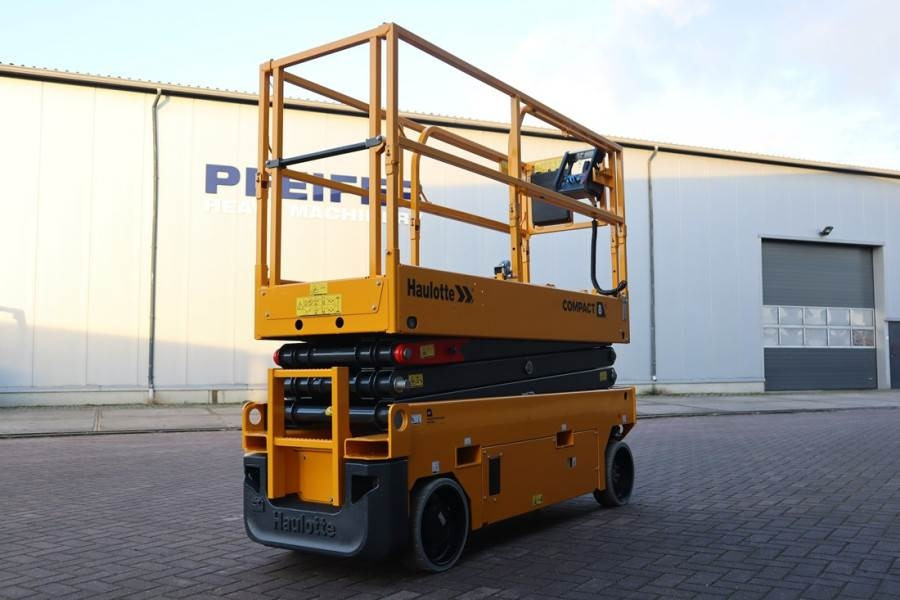 Haulotte Compact 8N Valid inspection, *Guarantee! 8m Workin - Scherenbühne: das Bild 3 Haulotte Compact 8N Valid inspection, *Guarantee! 8m Workin - Scherenbühne: das Bild 3