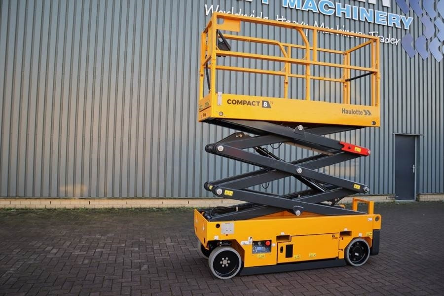 Haulotte Compact 8N Valid inspection, *Guarantee! 8m Workin - Scherenbühne: das Bild 2 Haulotte Compact 8N Valid inspection, *Guarantee! 8m Workin - Scherenbühne: das Bild 2