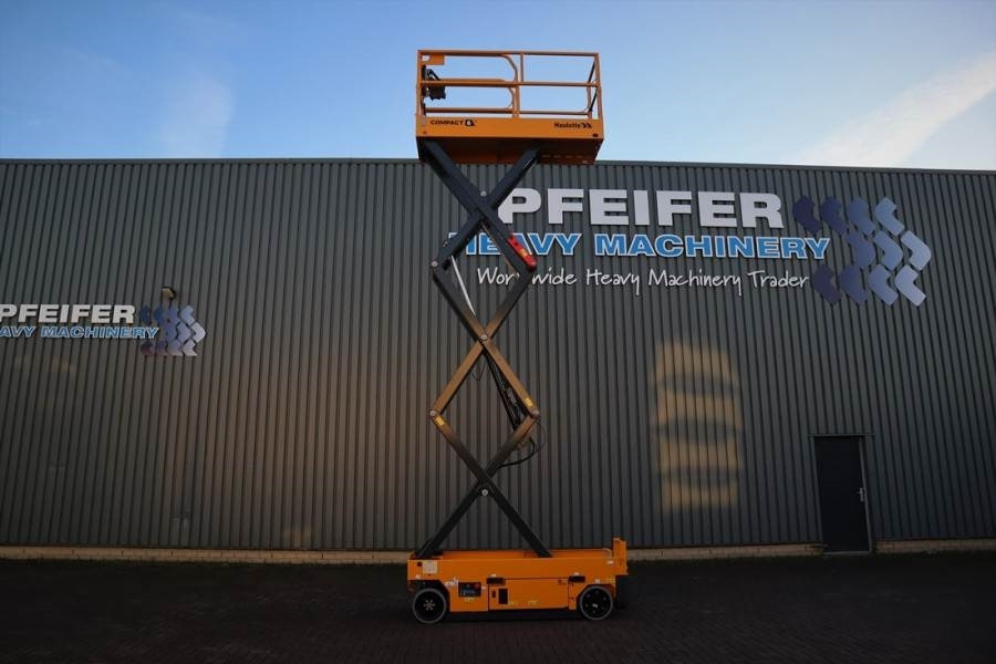 Haulotte Compact 8N Valid inspection, *Guarantee! 8m Workin - Scherenbühne: das Bild 3 Haulotte Compact 8N Valid inspection, *Guarantee! 8m Workin - Scherenbühne: das Bild 3